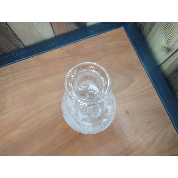 Vintage Genie Bottle Clear Glass Crystal Diamond Cut Liquor Barware Decanter - Picture 3 of 8